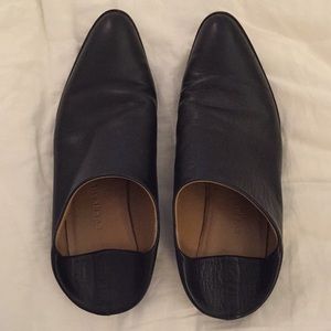 Everlane The Modern Babo Flat